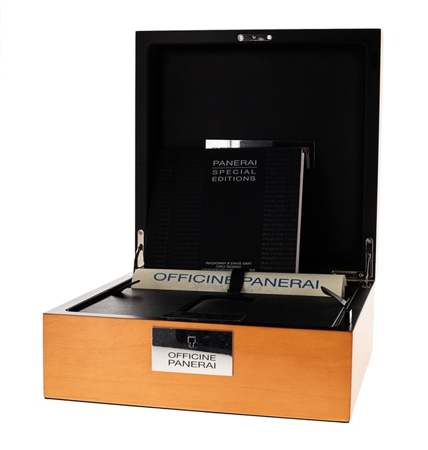 Panerai Radiomir 8 days PAM00395 Image 5